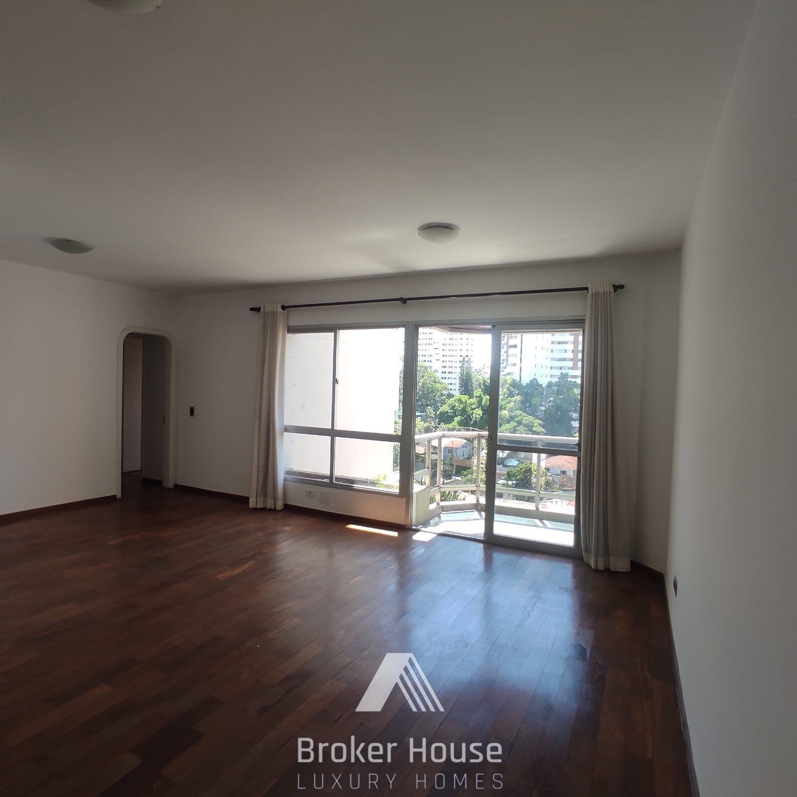 Apartamento no Jardim Marajoara