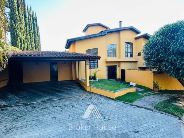 Casa em Condomínio na Granja Viana