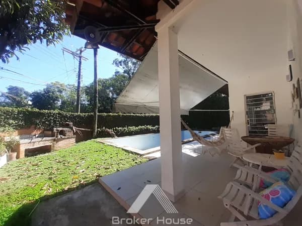 Casa Térrea na Granja Julieta de frente para o Parque Severo Gomes
