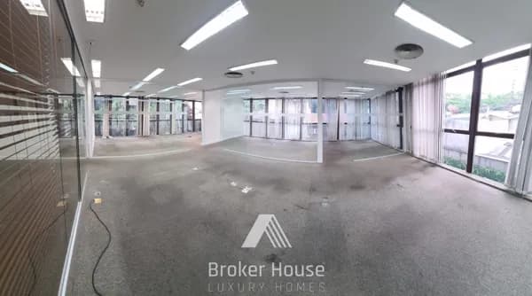 Conjunto comercial, 150 m² na Vila Cruzeiro / Granja Julieta