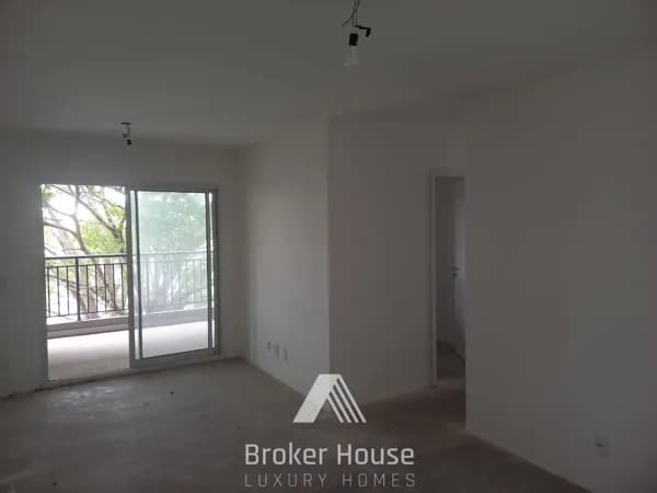 Apartamento com 83 m²,condomínio clube no Alto da Boa Vista