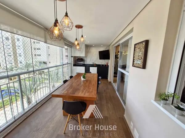 Apartamento na Granja Julieta