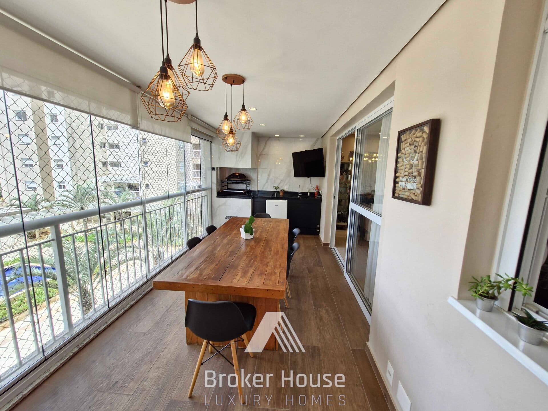 Apartamento na Granja Julieta