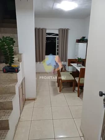 2 Casas em Santa Luzia
