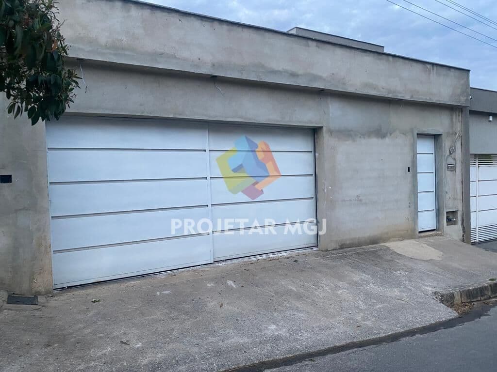 Lote com casa para acabamento