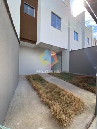 Casa Triplex Novo Centro
