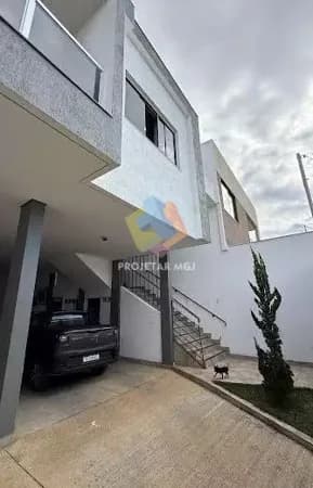 Excelente casa no Liberdade | 890 mil