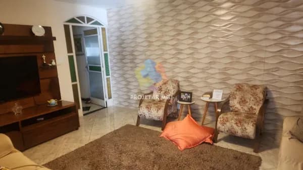Excelente casa em Nova Lima