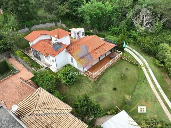 Casa à venda no bairro Vale do Tamanduá - Santa Luzia/MG