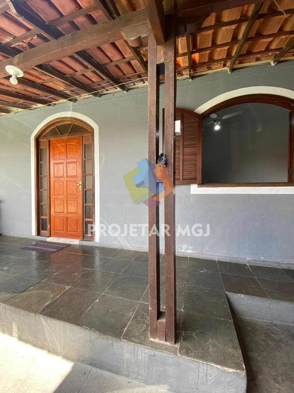 Casa com Duas Residências no Bairro Cristina C