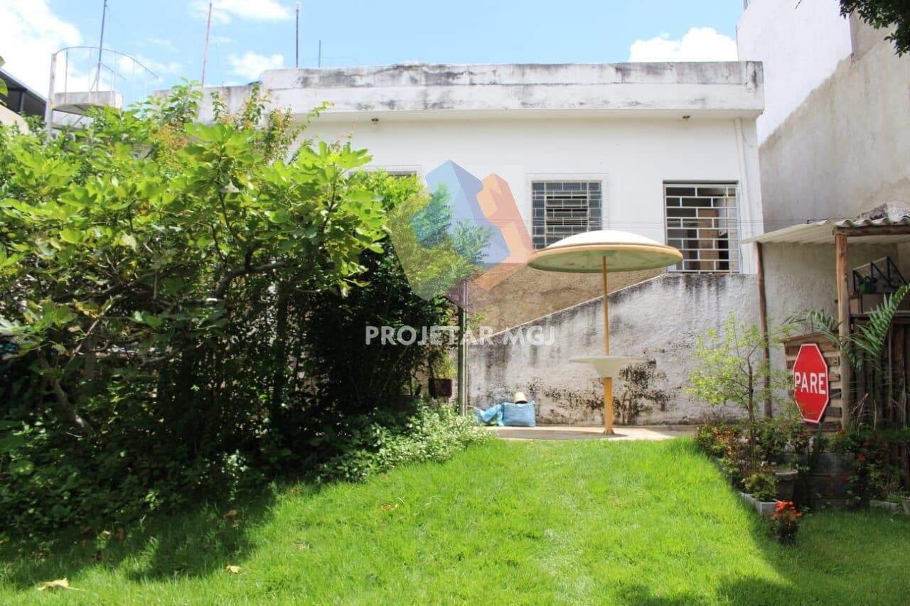 Casa de 3 quartos, bairro Pirajá