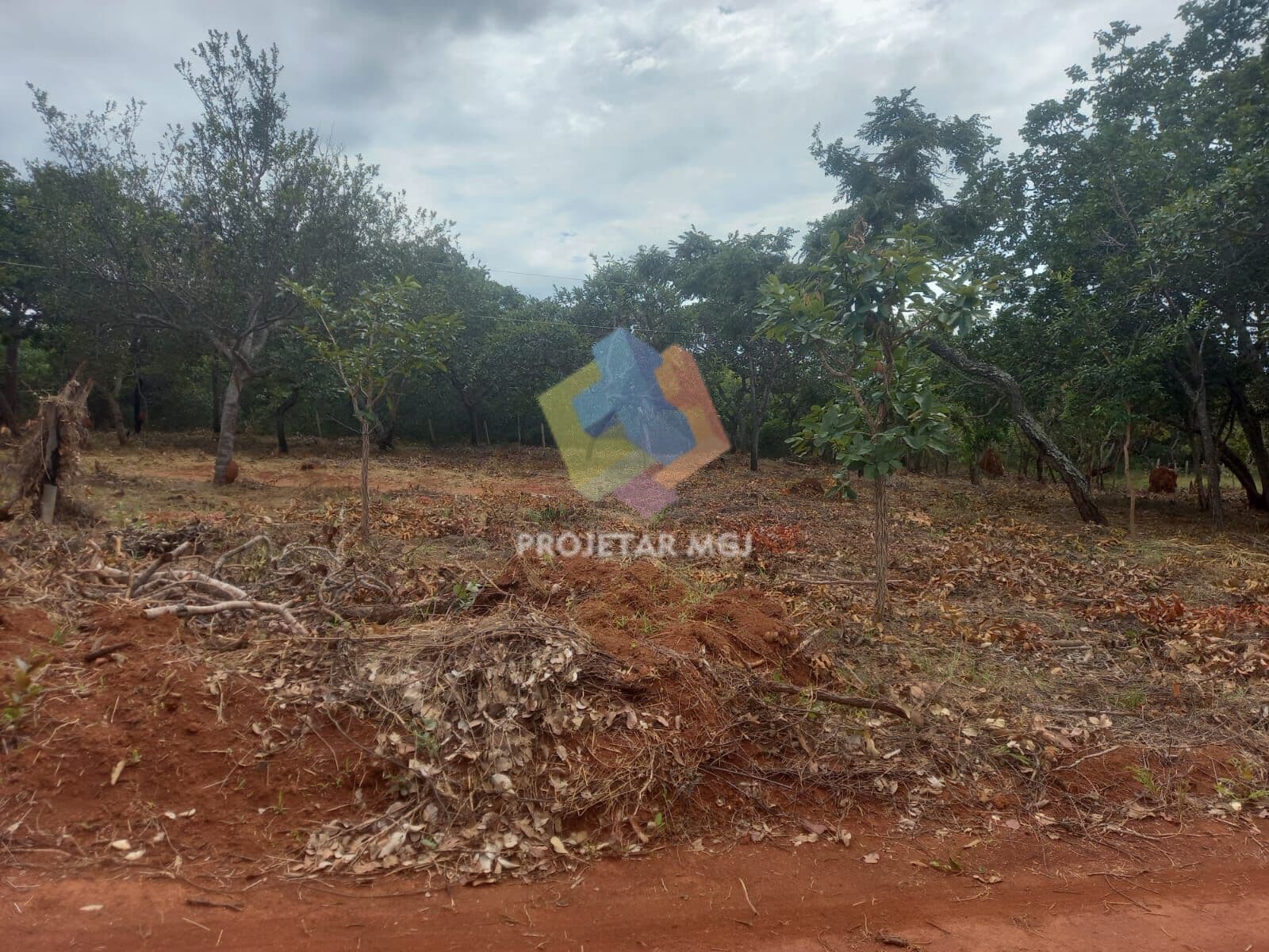 Lote/Terreno em Jaboticatubas - Centro