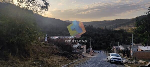 Lote de 250m² no Duquesa II