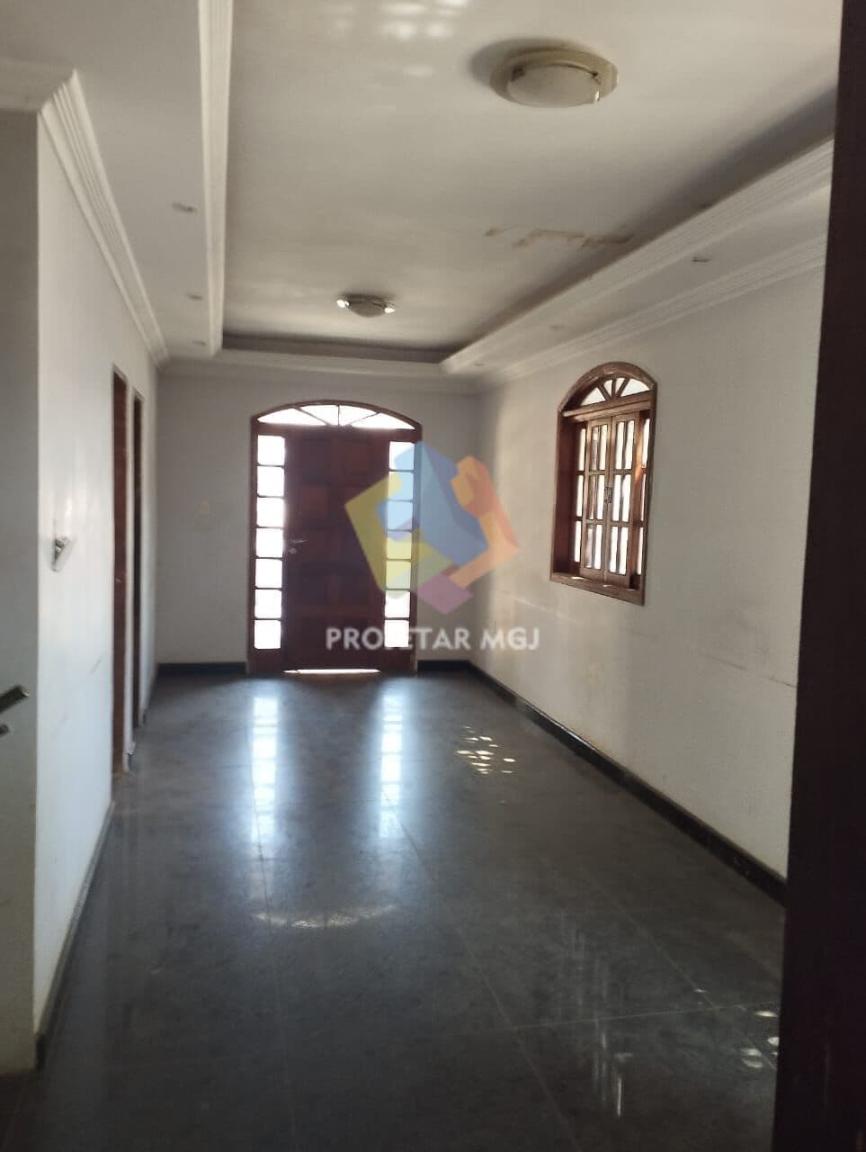 Excelente Casa no Baronesa | 260mil