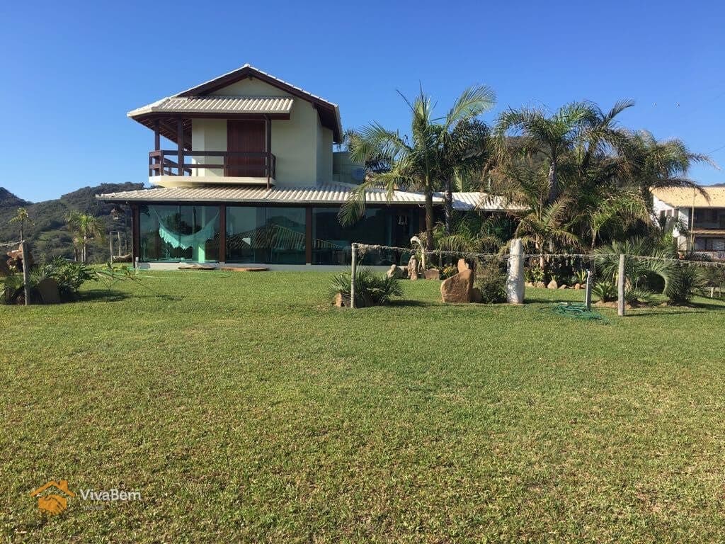 Casa em Garopaba - Macacu