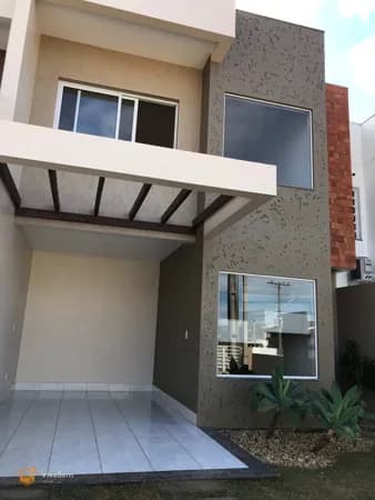 Sobrado no Bairro Ferraz