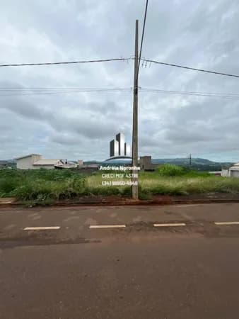 Lote Comercial na Avenida Angra dos Reis