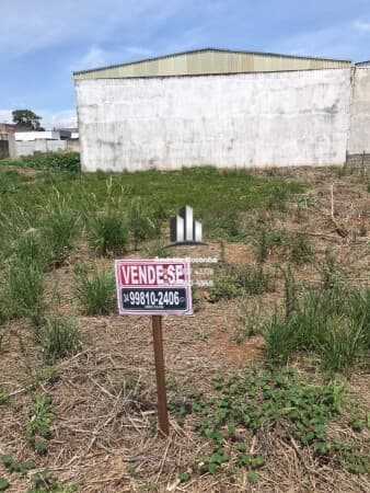 Lote Comercial próximo à Avenida JK