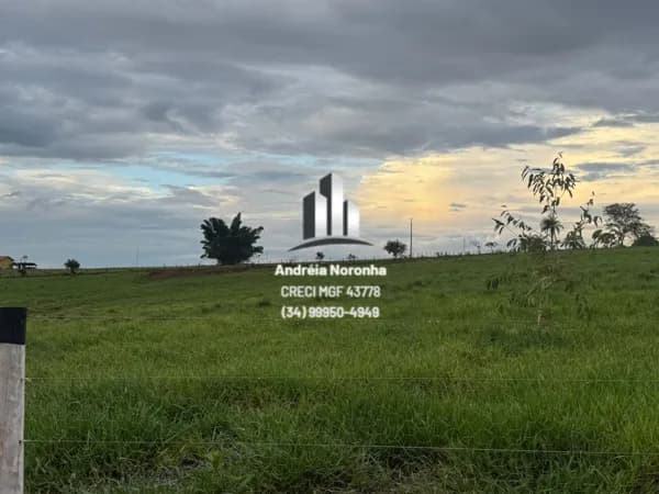🌳🌴 LINDO SÍTIO A VENDA EM QUINTINOS/MG 🌳🌴