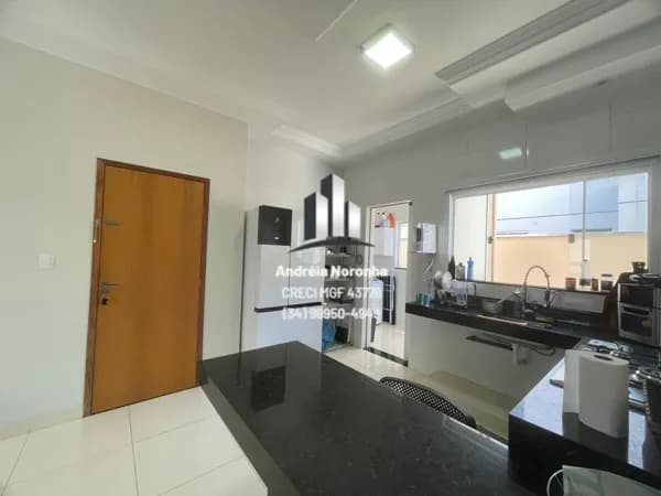 🏢 APARTAMENTO À VENDA NO BAIRRO LARANJEIRAS 🏢