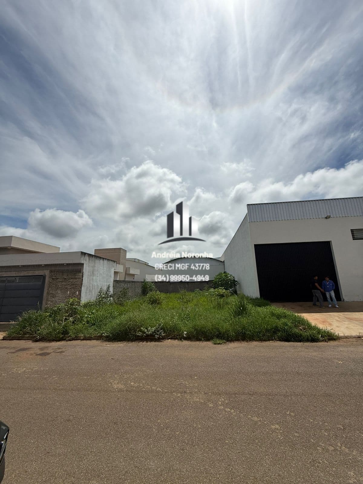 Lote 300 m² no bairro Planalto