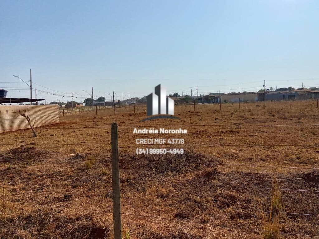 Área de 1 Hectare para Loteamento dentro da cidade
