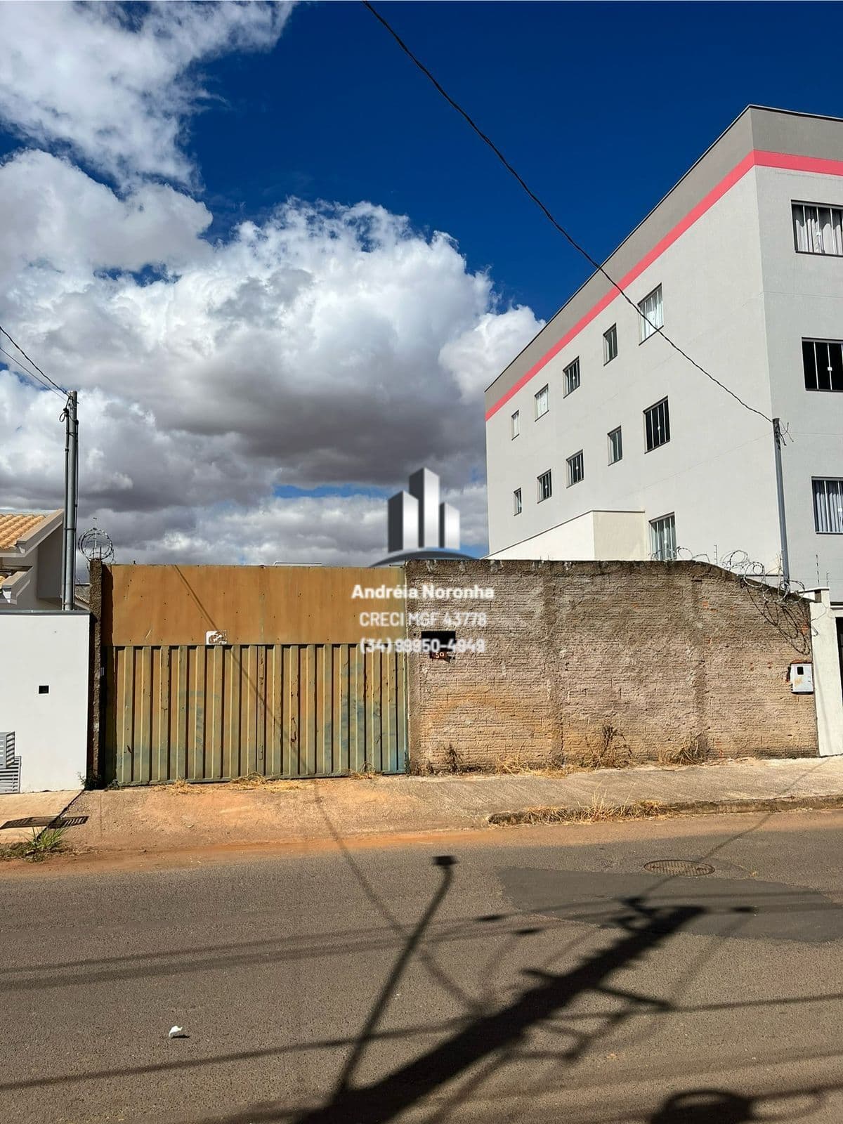 Lote 300 m² bairro Campos Elíseos