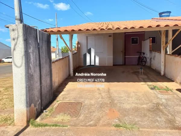 ** CASA CONDOMINIO MORADAS ** Aceita Troca por casa ou Lote