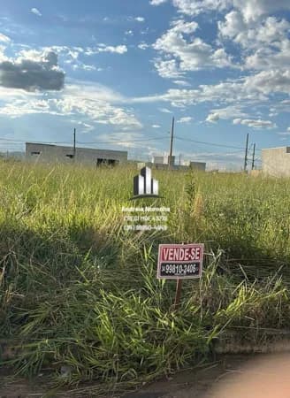 Lote 220 m² bairro Santa Helena