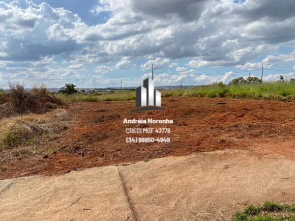 Lote Comercial na Avenida do Jardim Itália
