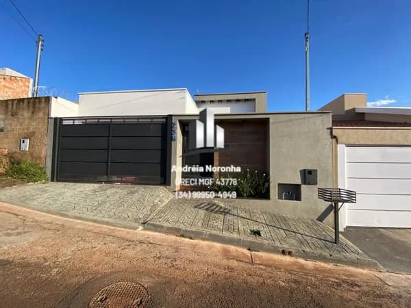 🏡 CASA 3 QUARTOS COM SUÍTE À VENDA NO BAIRRO AFONSO QUEIROZ 🏡