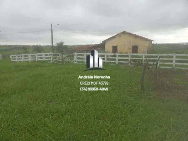 Fazenda 144 hectares em São Gonçalo do Abaeté/MG