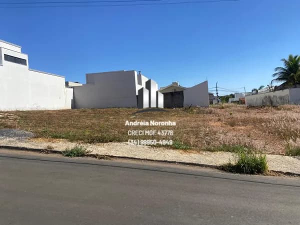 ✳️ LOTE À VENDA NO BAIRRO COPACABANA ✳️