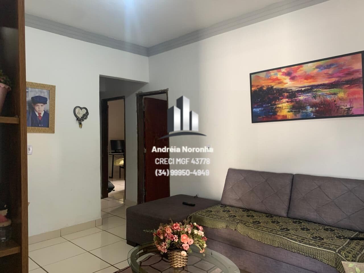 🏚️ OPORTUNIDADE - CASA À VENDA NO B. NOSSA SENHORA DE FÁTIMA 🏚️