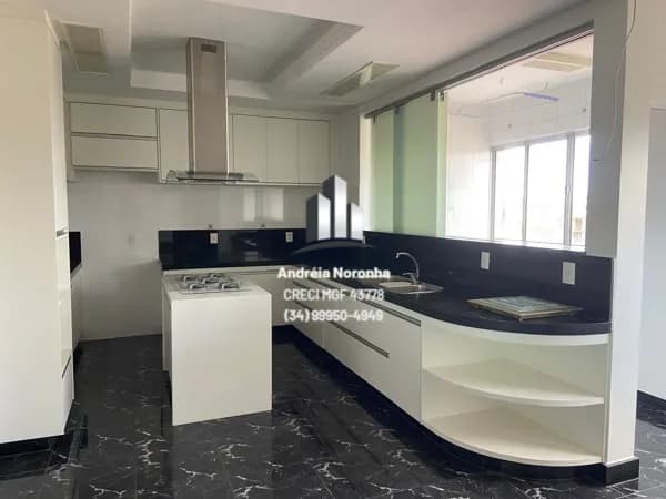 Apartamento Alto Padrão no Centro