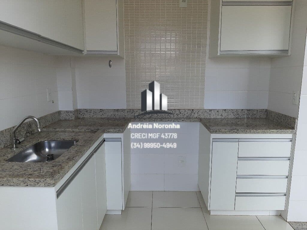 🏢 APARTAMENTO A VENDA EM UBERLÂNDIA - FICA A 10 MINUTOS DA UFU 🏢
