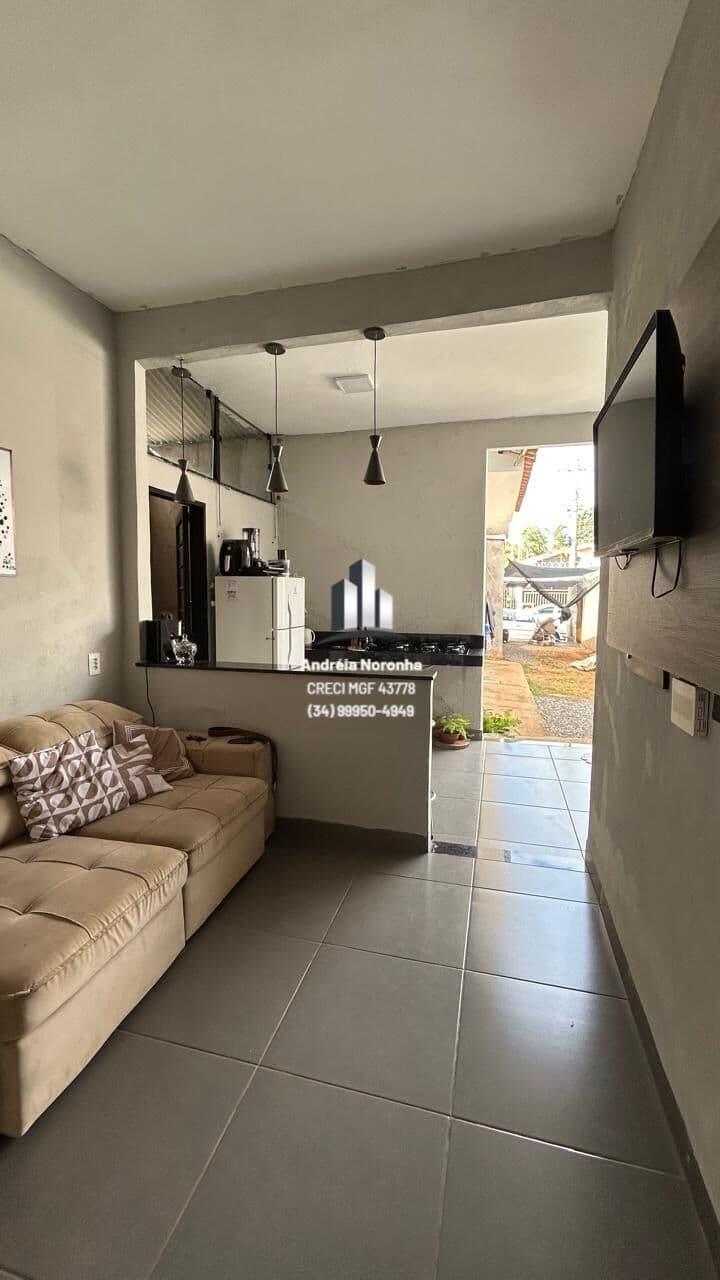 ✳️ VENDE-SE 2 CASAS NO MESMO LOTE NO JARDIM PANORÂMICO ✳️