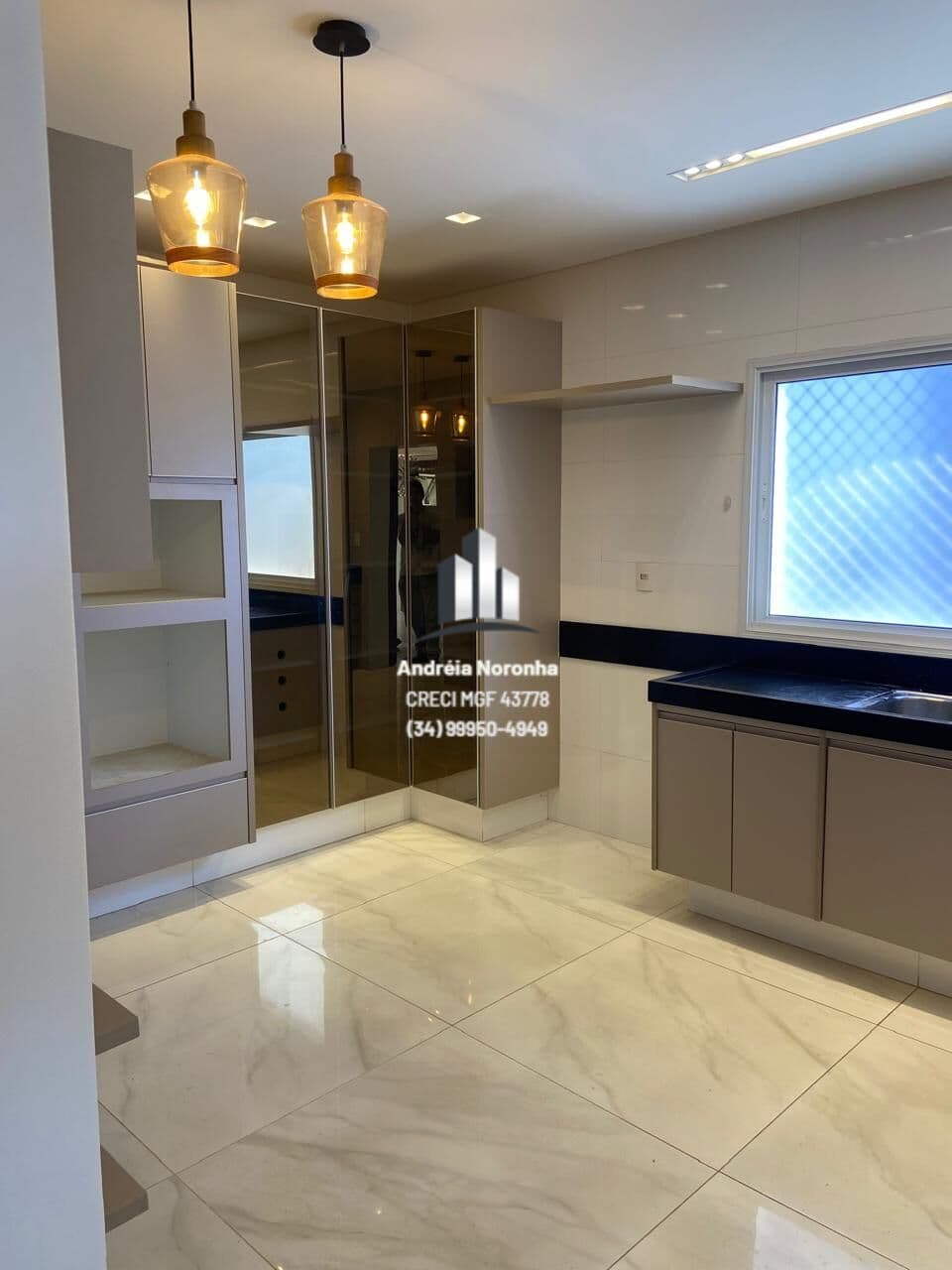 🏢 APARTAMENTO ALTO PADRÃO NO CENTRO - RUA MARECHAL FLORIANO 🏢