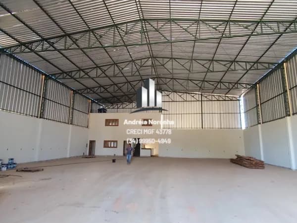 Galpão 800 m² em Lagoa Formosa/MG