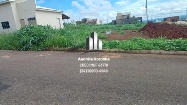 Lote no Bairro Parque do Sabiá