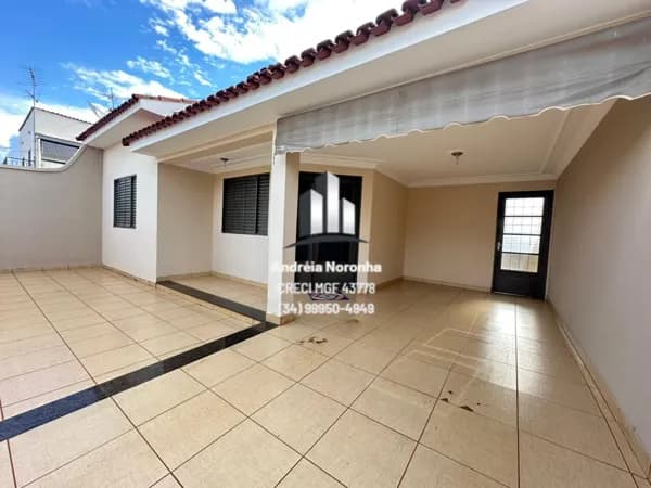 🏡 CASA À VENDA NO BAIRRO PLANALTO 🏡