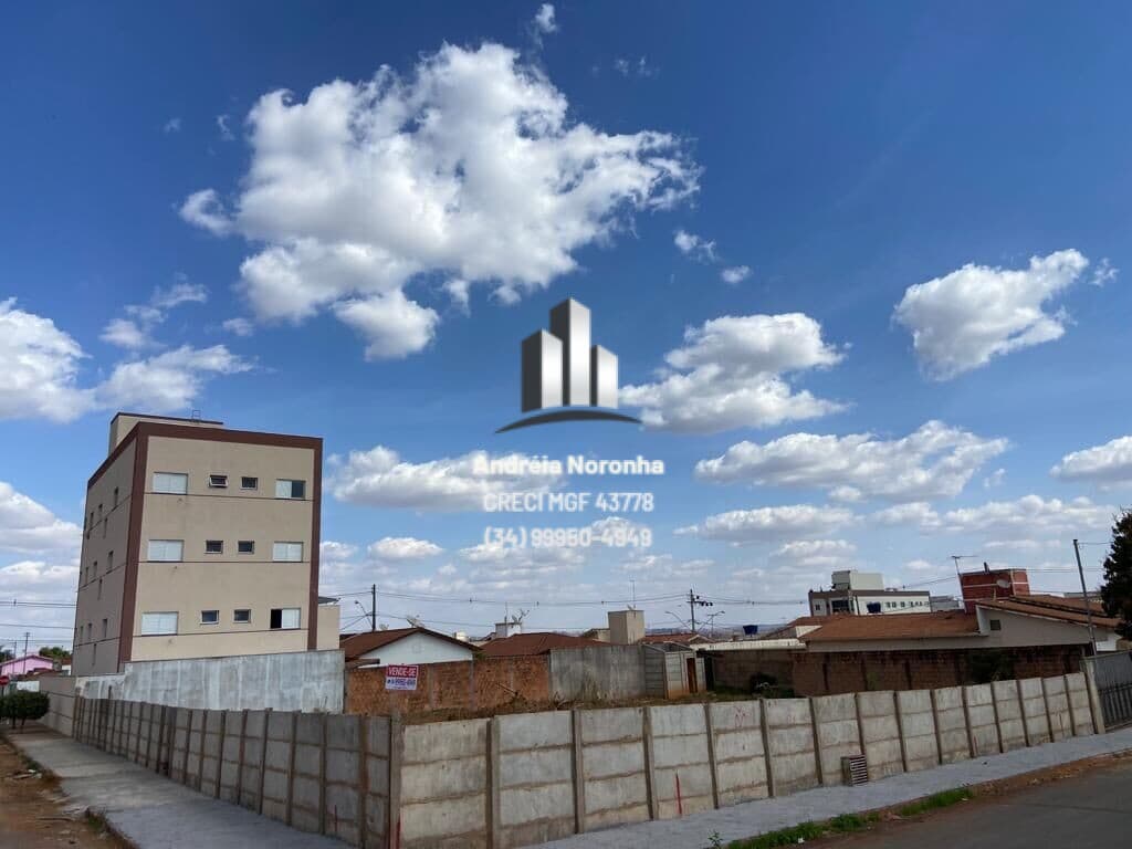 Lote 1.100 m² no Bairro Padre Eustáquio
