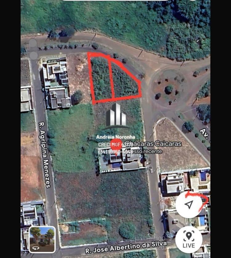 Lote de Esquina 918,12 m² no Bairro Chácaras Caiçaras