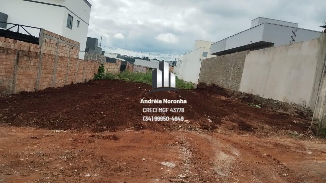 ✳️ TERRENO À VENDA - PARQUE NO SABIÁ ✳️
