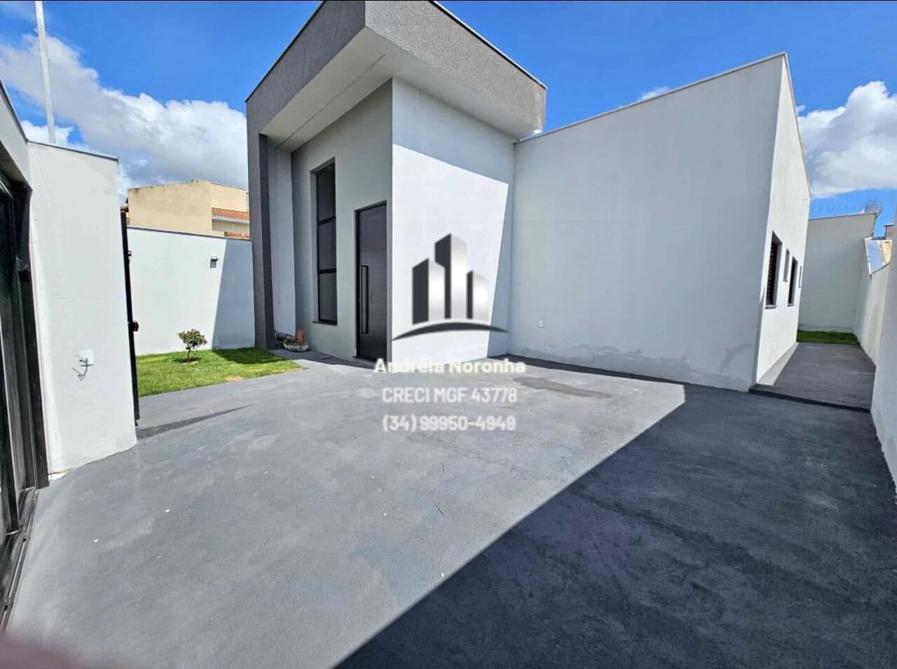 Casa no Bairro Afonso Queiroz