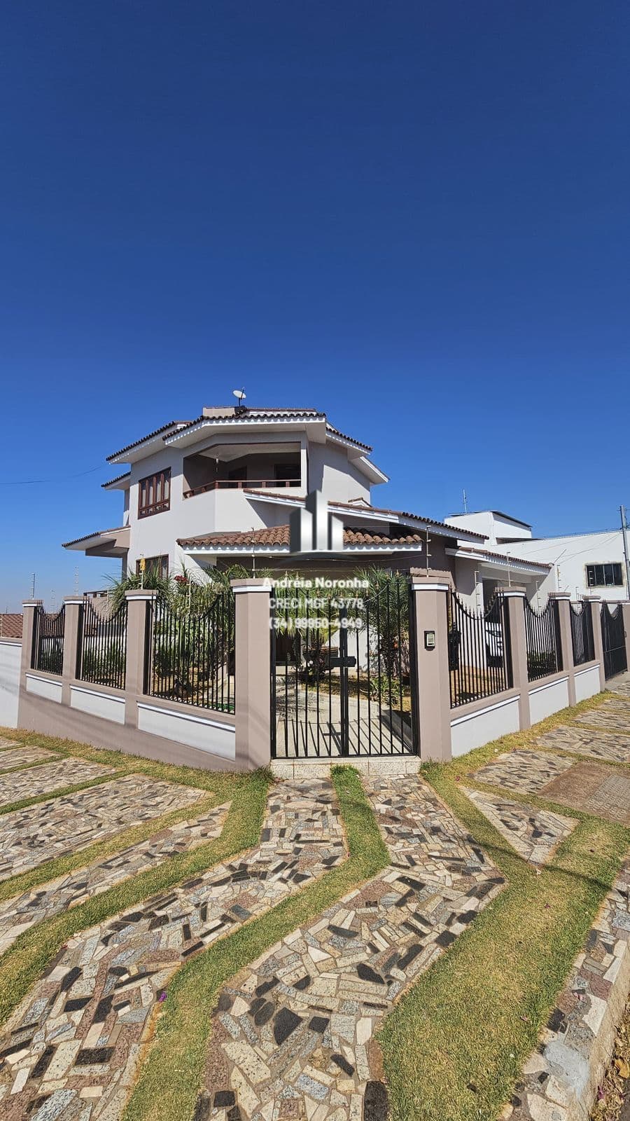 🏡 CASA À VENDA NO BAIRRO ALTO DOS CAIÇARAS 🏡
