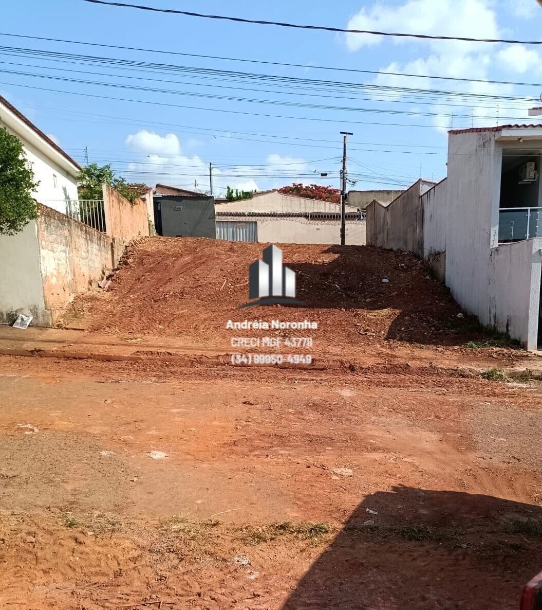 Lote no Bairro Cidade Jardim