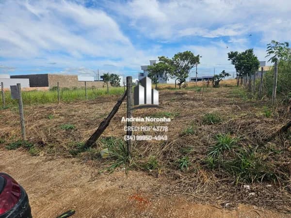 Lote 300 m² - Bairro Jardim Itália
