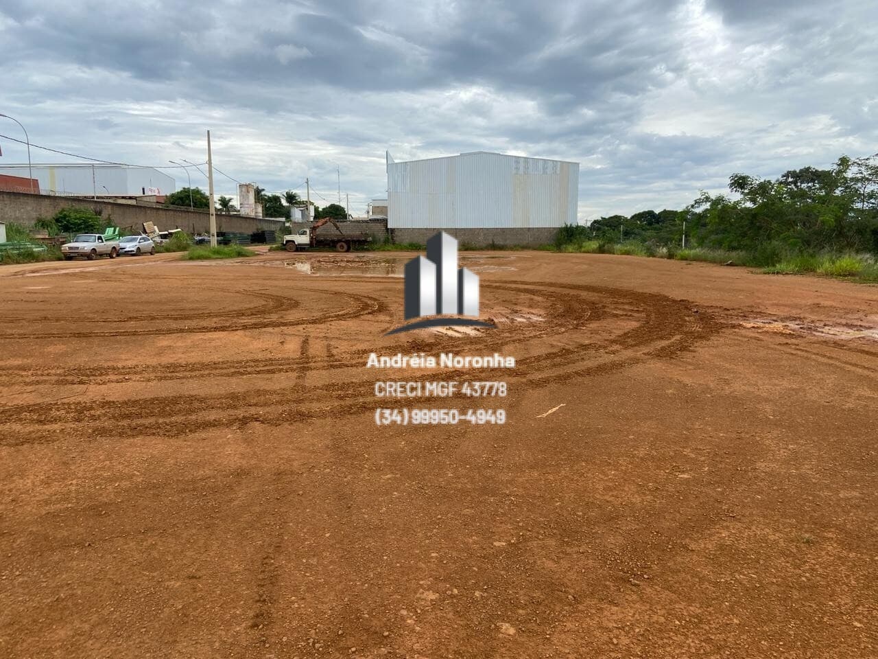 Lote 600 m² no Setor Industrial ao lado da Avenida JK