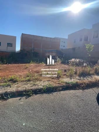 Lote Bairro Ipanema 300 m²